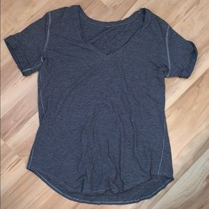 Lululemon v neck